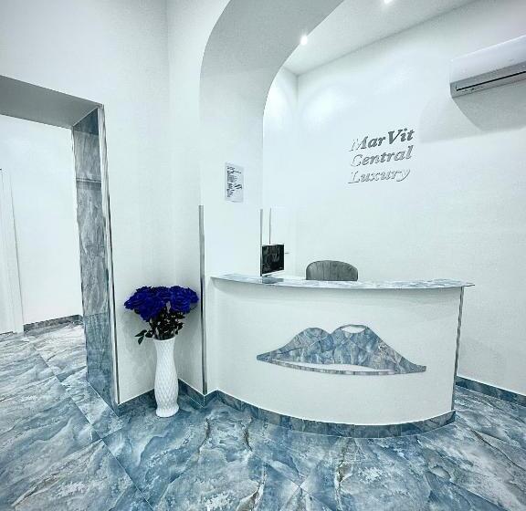 پانسیون Marvit Central Luxury
