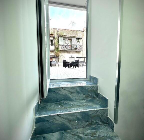 پانسیون Marvit Central Luxury