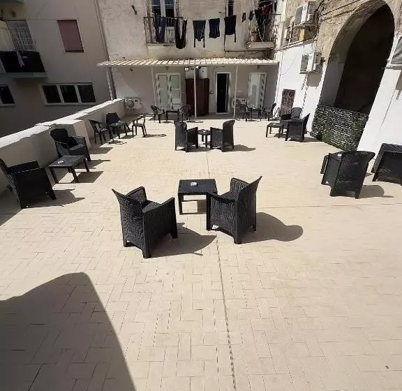 پانسیون Marvit Central Luxury