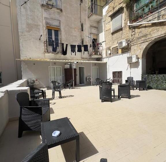 پانسیون Marvit Central Luxury