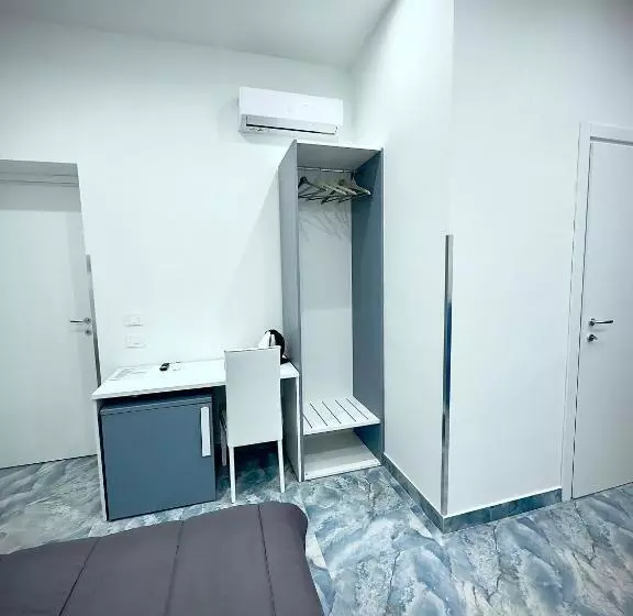 پانسیون Marvit Central Luxury