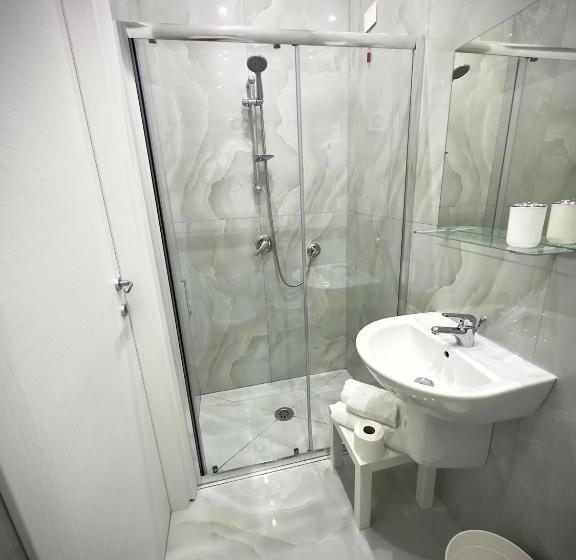 پانسیون Marvit Central Luxury