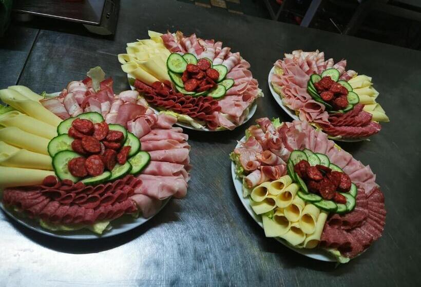 膳宿费 Penzion U Martina