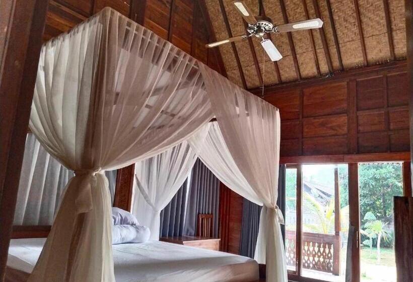 פנסיון Rumah Impian Padang Kecag