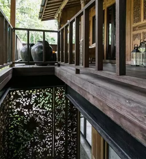 ペンション Umah Cengkeh Villa