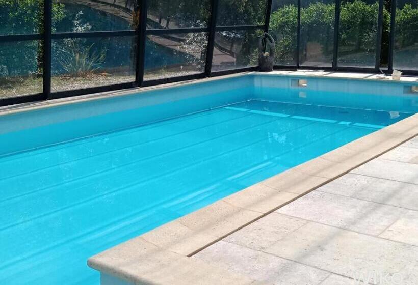 민박 A L Orée Du Bois