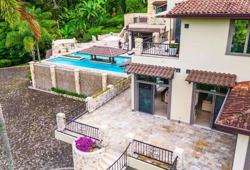 Bed & Breakfast Casa Cascada Casita Yolo