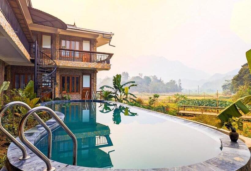 تختخواب و صبحانه Peaceful Maichau Homestay