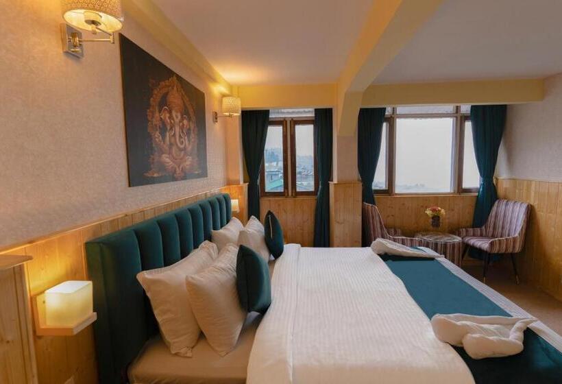 Hotell Avianna Seven Seas Darjeeling