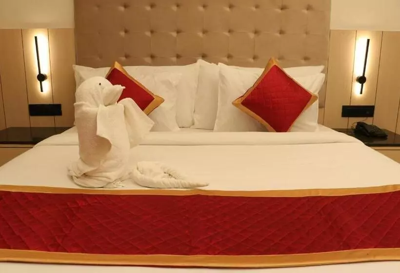 ホテル Crown Park Luxury