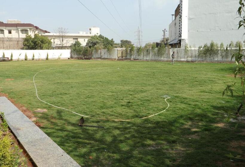 酒店 Crown Park Luxury