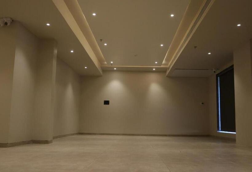 酒店 Crown Park Luxury