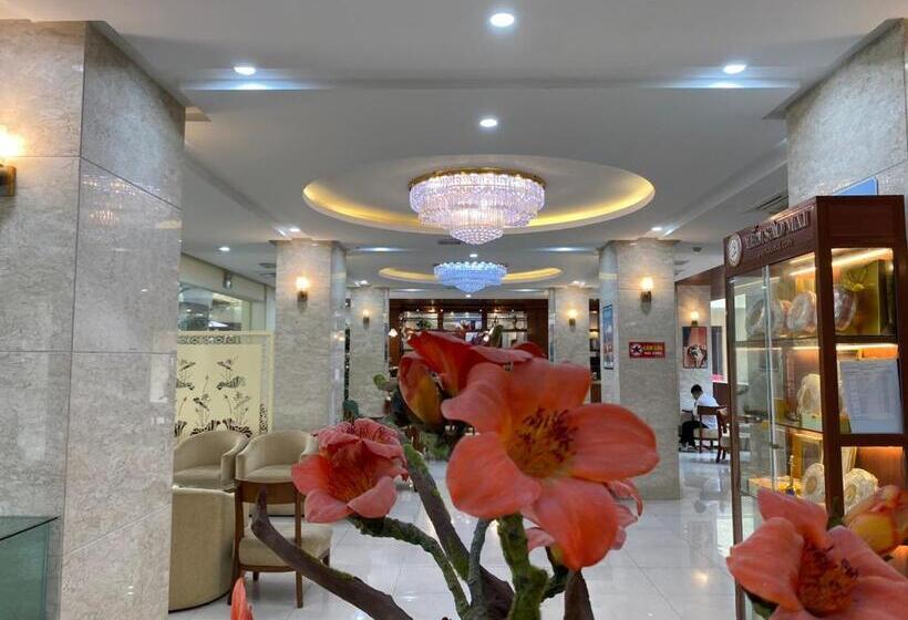 Hotel Nguyễn Quyền