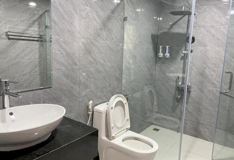 Hotel Nguyễn Quyền