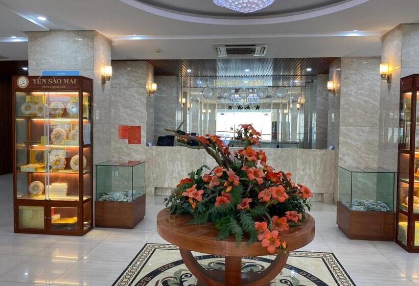 Hotel Nguyễn Quyền