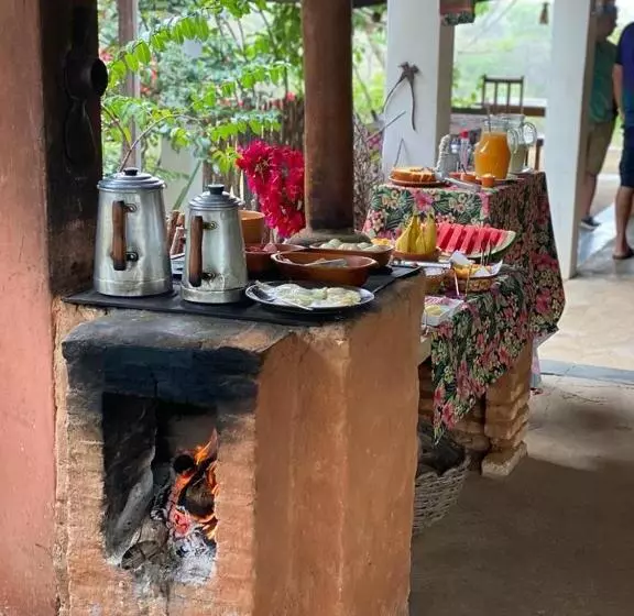 Hotelli Pousada Fulô Da Pedra