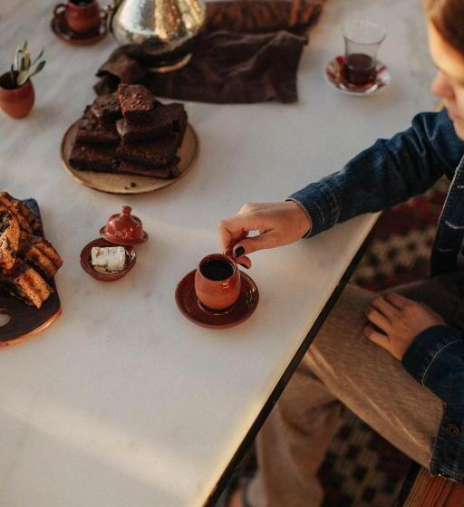 Отель Quonset Glamping