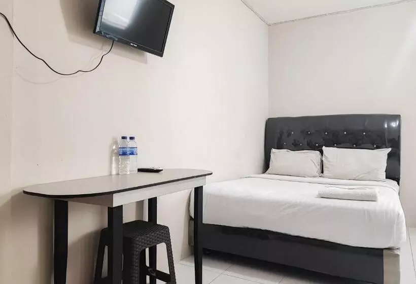 هتل Reddoorz Syariah Near Lapangan Persijam Jambi