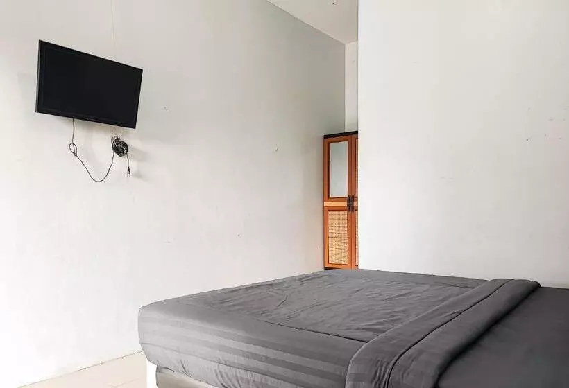 هتل Reddoorz Syariah Near Lapangan Persijam Jambi