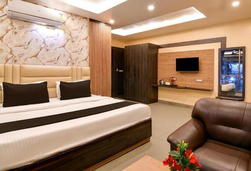 호텔 Super Townhouse Oak Bulbuli Neer