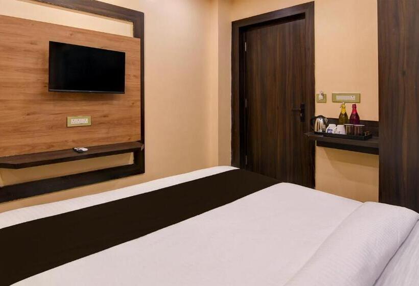 호텔 Super Townhouse Oak Bulbuli Neer