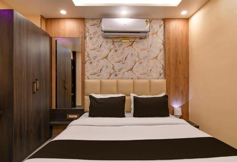 호텔 Super Townhouse Oak Bulbuli Neer