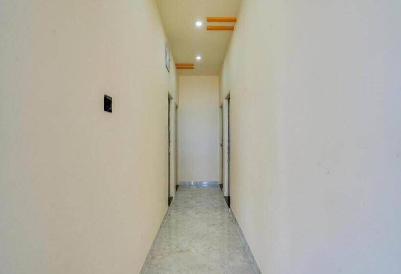 בית מלון כפרי O Rk