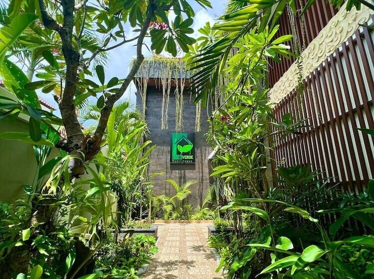 بنسيون Casa Verde Guesthouse