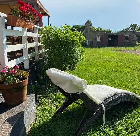 پانسیون Ontika Guesthouse