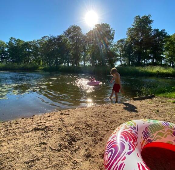 پانسیون Ontika Guesthouse