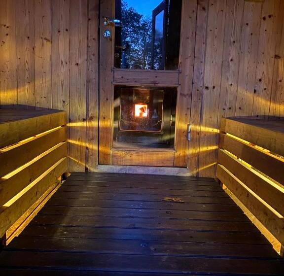 پانسیون Ontika Guesthouse