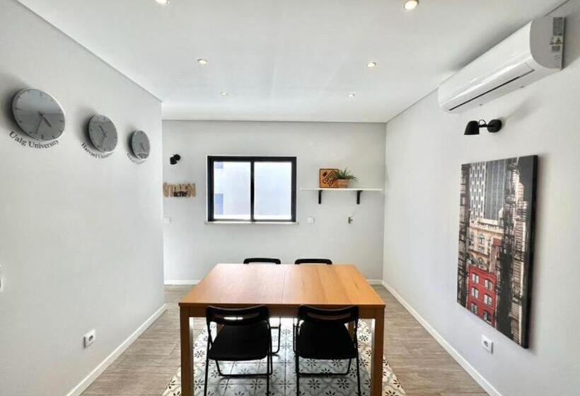 پانسیون Campus 121 Rooms