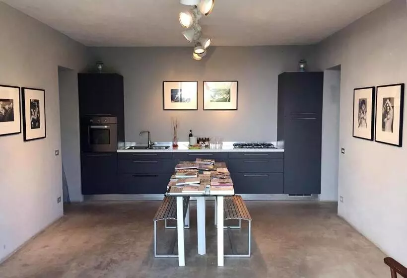 Tenuta Busulmone Con Piscina Val Di Noto Villa & Suits