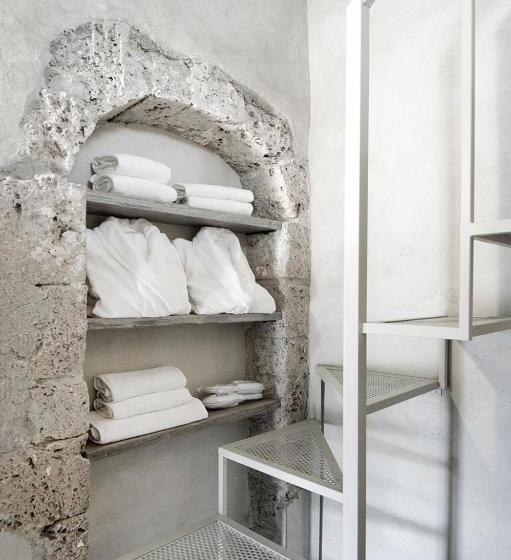 Tenuta Busulmone Con Piscina Val Di Noto Villa & Suits