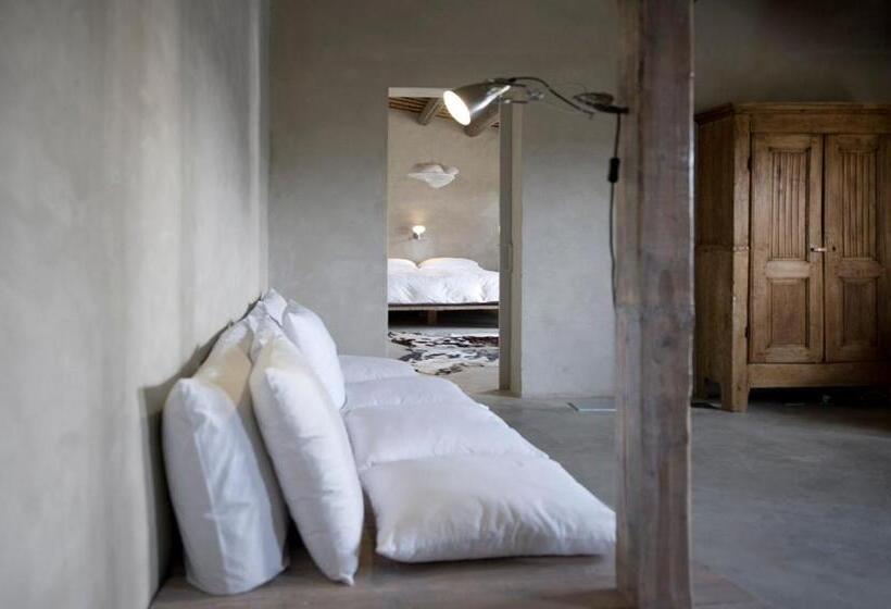 Tenuta Busulmone Con Piscina Val Di Noto Villa & Suits