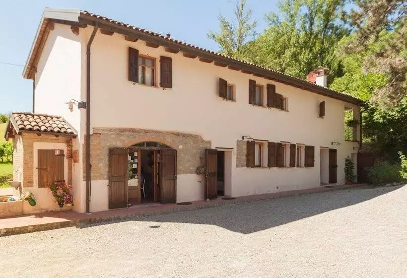 Aamiaismajoitus (B&B) Agriturismo Rio Verde