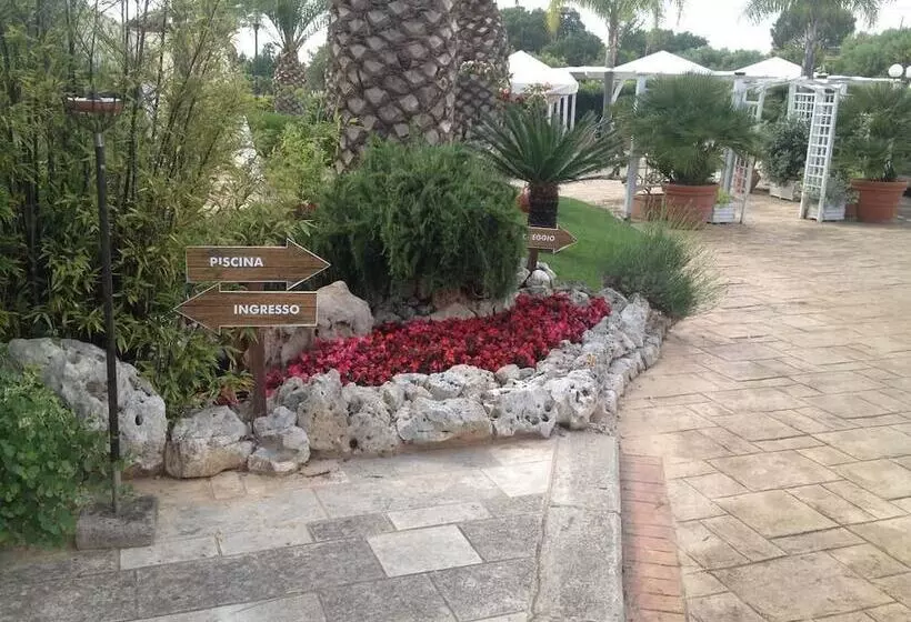 تختخواب و صبحانه Masseria Casale Dei Fornici