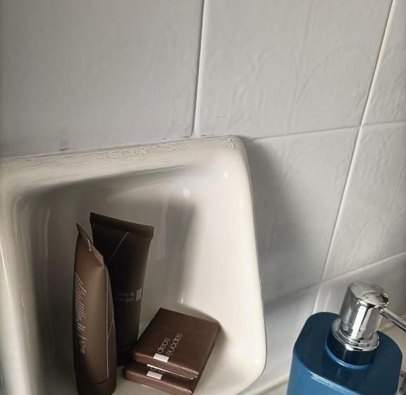 تختخواب و صبحانه Casapiu Rooms