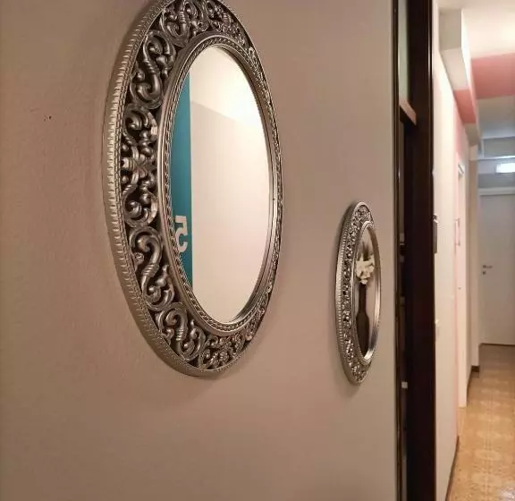 تختخواب و صبحانه Casapiu Rooms