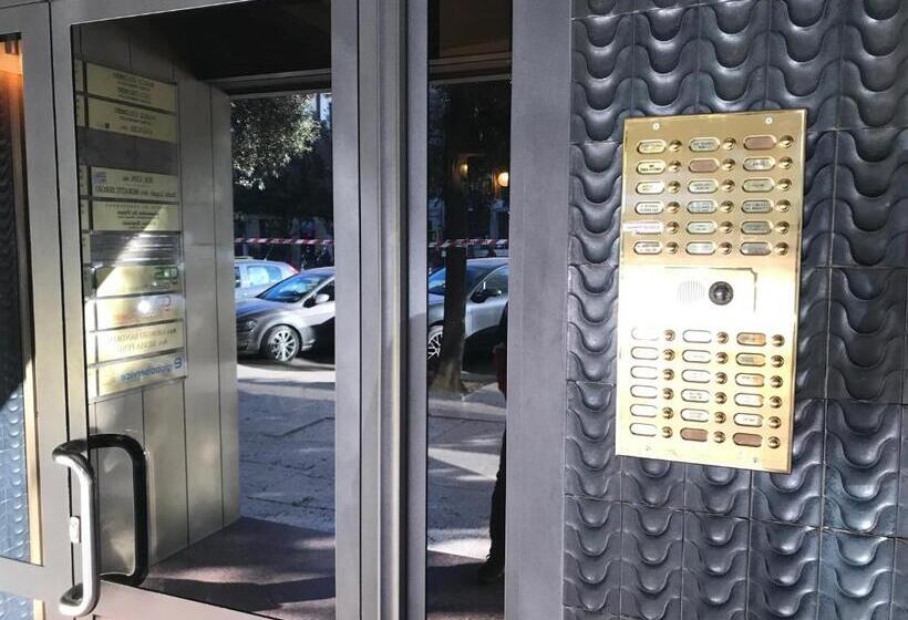 تختخواب و صبحانه Casapiu Rooms