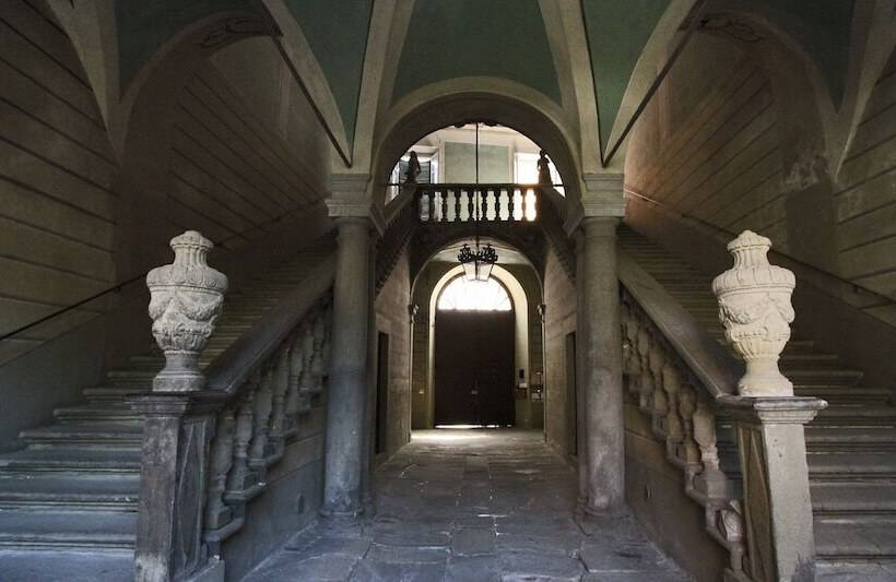 تختخواب و صبحانه Dimora Nobiliare