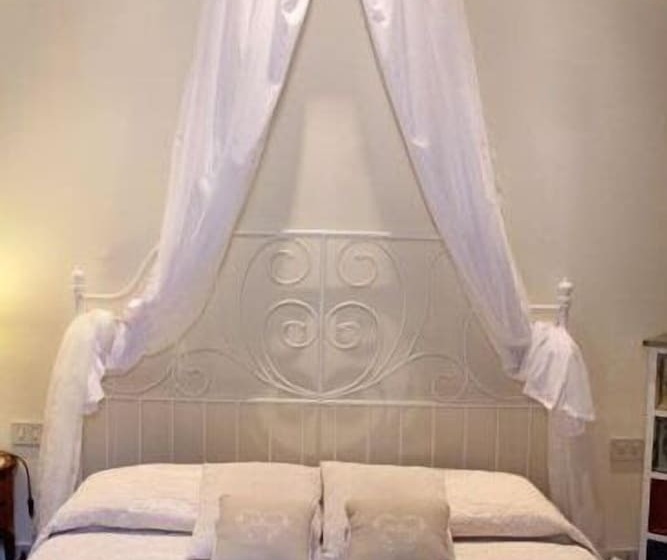 تختخواب و صبحانه Dimora Nobiliare