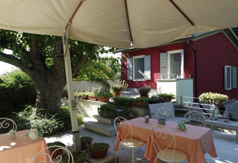 Bed and Breakfast Villa Pille