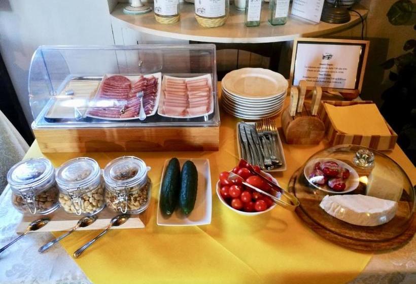 تختخواب و صبحانه Villa Rucellai