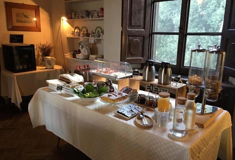 تختخواب و صبحانه Villa Rucellai