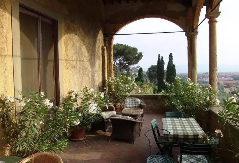 Bed and Breakfast Villa Rucellai