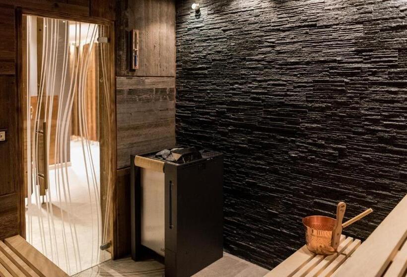 בית מלון כפרי Alaska