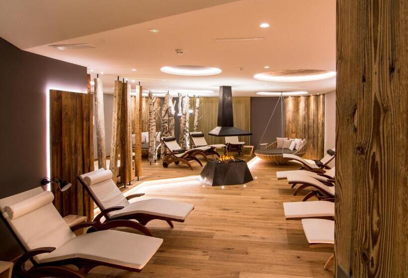 בית מלון כפרי Alaska