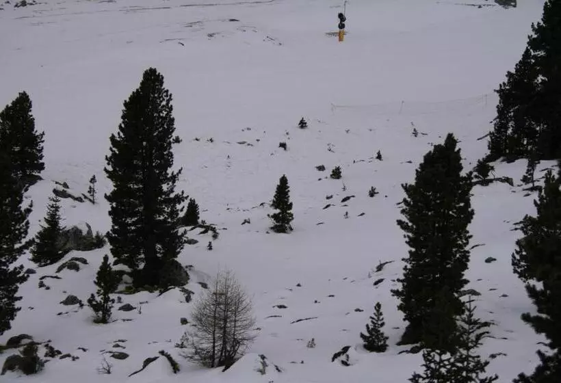 هتل Alaska
