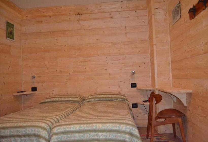 בית מלון כפרי Albergo Cioccarelli